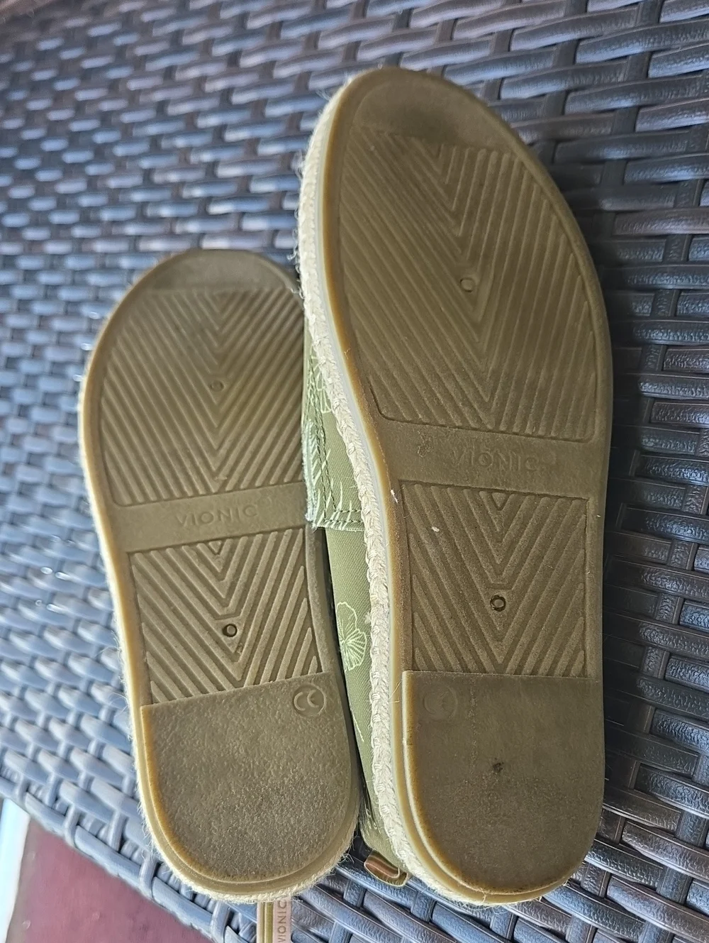 Vionic Beach Women's Laguna Espadrille Shoes Size 8
